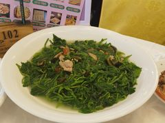 -御满江海鲜酒家(洛溪新城店)