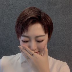 -HANYI韩艺形象店