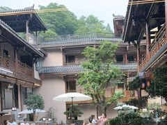 -华冠悠岚·庭院餐厅(青城后山店)