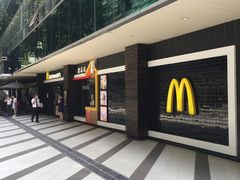 门面-麦当劳(宜安广场店)