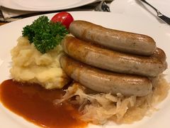 兰特伯爵自制猪肉肠配酸菜、土豆-兰特伯爵西餐厅·啤酒屋(方庄店)