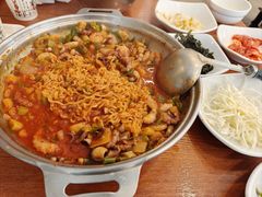 -蚂蚁家辣炒章鱼(海云台店)