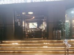 -麦凯伦烧烤·精酿超级工厂店(金桥总店)