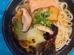 -大连星海皇冠假日酒店