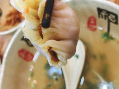 老上海蟹黄汤包-老上海小吃(浙江中路店)