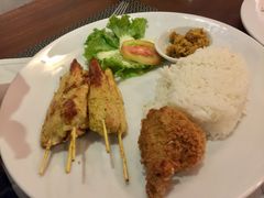-Old House Restaurant