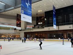 -冰纷万象滑冰场(深圳万象城店)