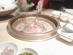 -余欢领鲜火锅(新街口店)