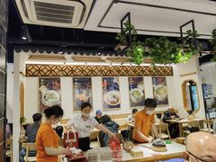 -馋三尺蟹粉小笼(人民广场店)