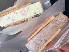 巧克力冰淇淋-牛车水美食街