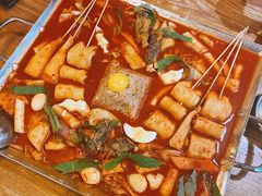 鱼饼火山炒年糕-包装马车·韩国料理·포장마차