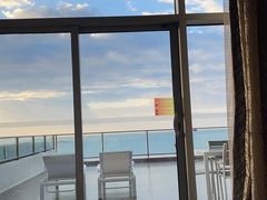 -三亚亚龙湾美高梅度假酒店Fun动冲浪