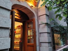 -铭家家宴·海鲜青岛菜·院子餐厅(燕岭路店)