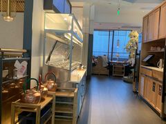 -左庭右院鲜牛肉火锅(浦江欢乐颂店)