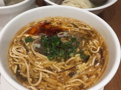 台式酸辣汤-鼎泰丰(新港中心店)
