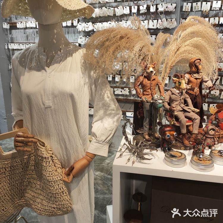 全国最大的罍+村就在魔都正大广场