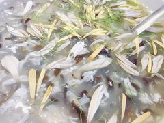 -龙桥私厨·姜花菊花过桥鱼·顺德菜(容桂店)