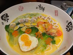 -乔街深夜食堂·小龙虾·高压锅生蚝(杭州总店)