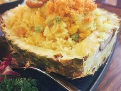 泰式凤梨菠萝炒饭-Hi YOU你的饭局泰餐厅(雍和宫店)