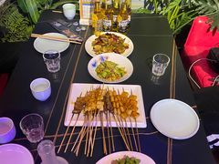 -粉墨特色菜·烧烤音乐酒馆