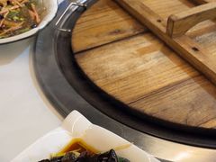 -人民公社铁锅炖·东北菜(卫国道店)