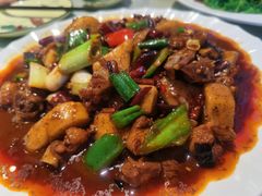 饵块烧鸡-水上人家民俗餐厅(洱海公园店)