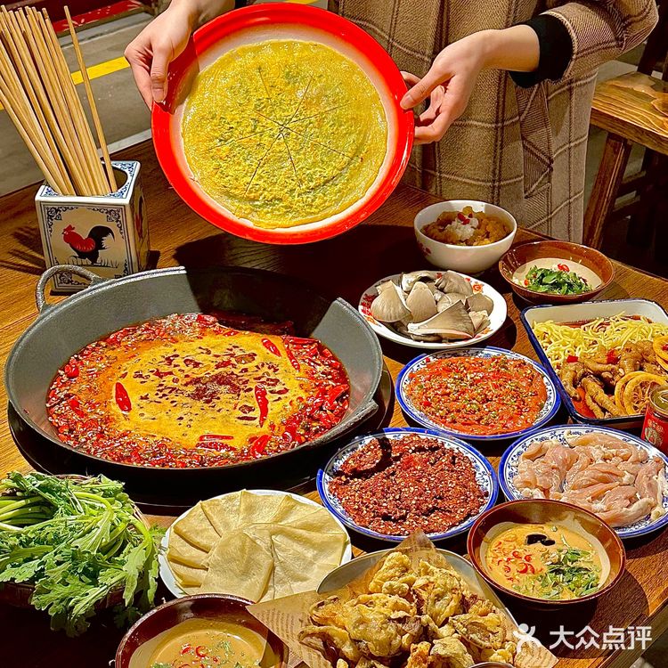 🆘涮擀面皮的火锅店我真的第一次见!!?