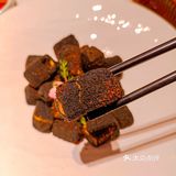 趁着樱花季来这家粤菜馆喝早茶吧！