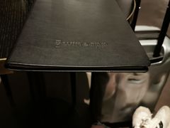 -wineapp葡萄酒餐吧(外滩金融中心店)