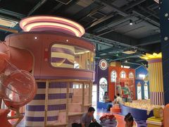 -三亚湾海居铂尔曼度假酒店