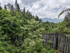 -梭布垭石林景区