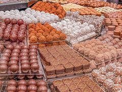 -Laderach 莱德拉(上海环贸iapm店)