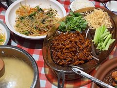 -老郑家东北春饼(龙悦居店)