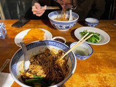 -沪西老弄堂面馆(定西路店)