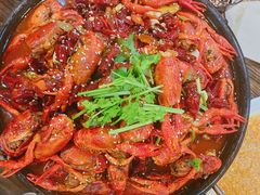 油焖大虾-二钳洞庭虾蟹·江湖菜(成都鹭岛店)