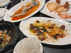 -鹊玥·粤菜小馆(汇智国际商业中心店)