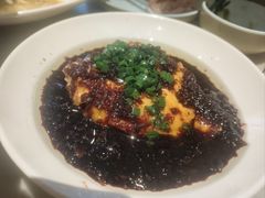 -泓历皇朝酒店(东亭店)