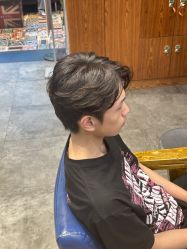 点击看大图 -T.1 hair salon烫染接发