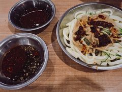 麻酱凉皮-清真老铁家灌汤包