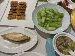 -梅龙镇酒家(南京西路总店)