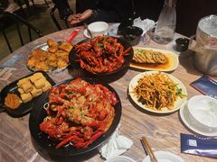 -巴厘龙虾·榜首油焖大虾(音乐学院·沿江酒馆店)