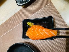 三文鱼寿司（1枚）-昊·来了寿司(泡桐树店)