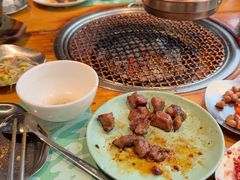 -唯成•韩国炭火烤肉 유성고기