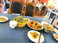 -伊带伊路新疆美食府(呼家楼店)