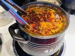 -八一好吃街·高品美食广场