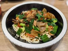 -牛吃草牛杂面(天一店)