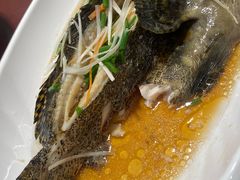 -谊荣海鲜大牌档(石湖店)