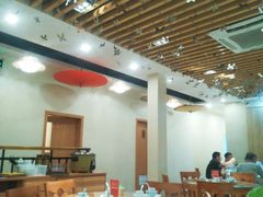 大堂-丹江口渔村·湘味厨房(桃园店)