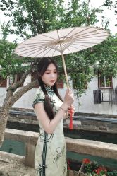 -一揽芳华汉服旗袍体验馆(拙政园店)