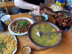 -郑件洋芋饭庄